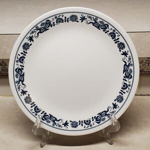 Old Town Blue by Corelle Salad Plate 8.5" White with Blue Trim